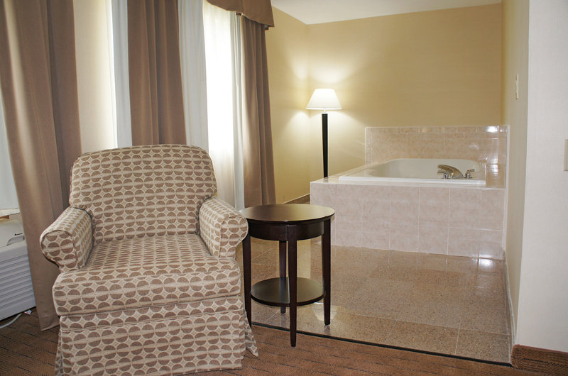 Holiday Inn Express FRANKFORT - Frankfort, IN