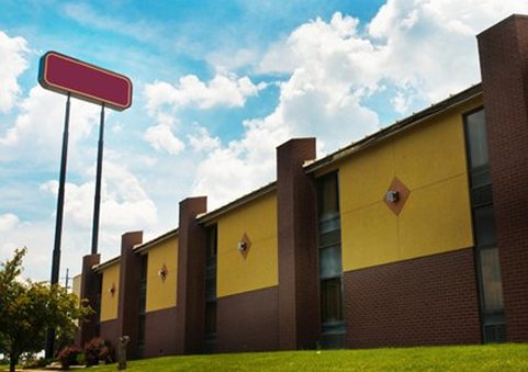 Clarion Inn & Suites Lafayette - Lafayette, IN
