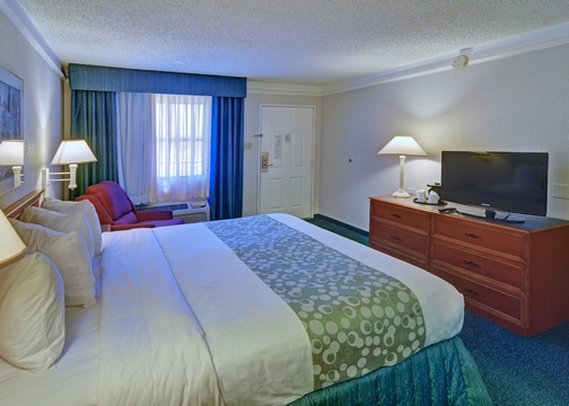 Carmel Mission Inn, an Ascend Hotel Collection Member - Carmel, CA