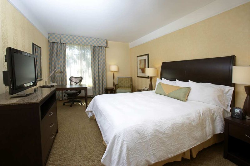 Hilton Garden Inn Valencia Six Flags - Valencia, CA