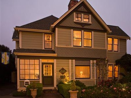 Old Thyme Inn - Half Moon Bay, CA