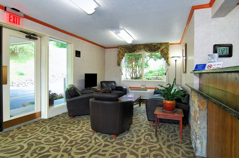 Best Western Smokey Mountain Inn - Waynesville, NC