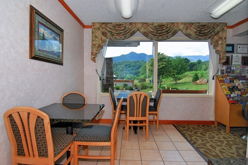 Best Western Smokey Mountain Inn - Waynesville, NC