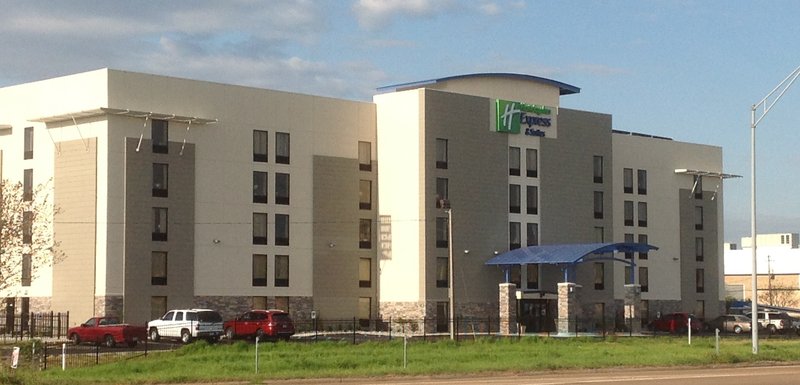 Holiday Inn Express Hotel & Suites Jackson Downtown-Coliseum - Jackson, MS