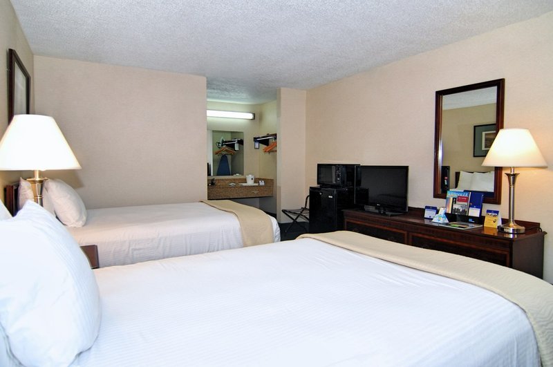 Best Western Smokey Mountain Inn - Waynesville, NC