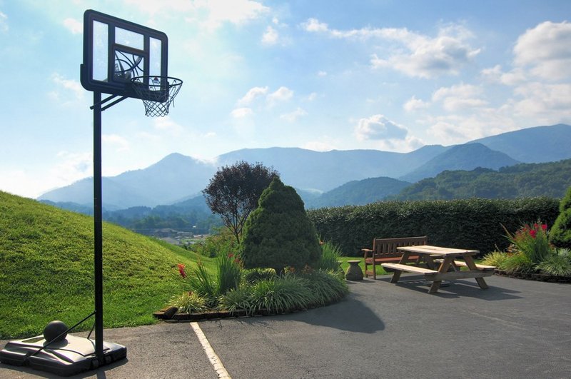 Best Western Smokey Mountain Inn - Waynesville, NC