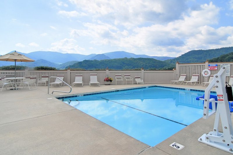 Best Western Smokey Mountain Inn - Waynesville, NC
