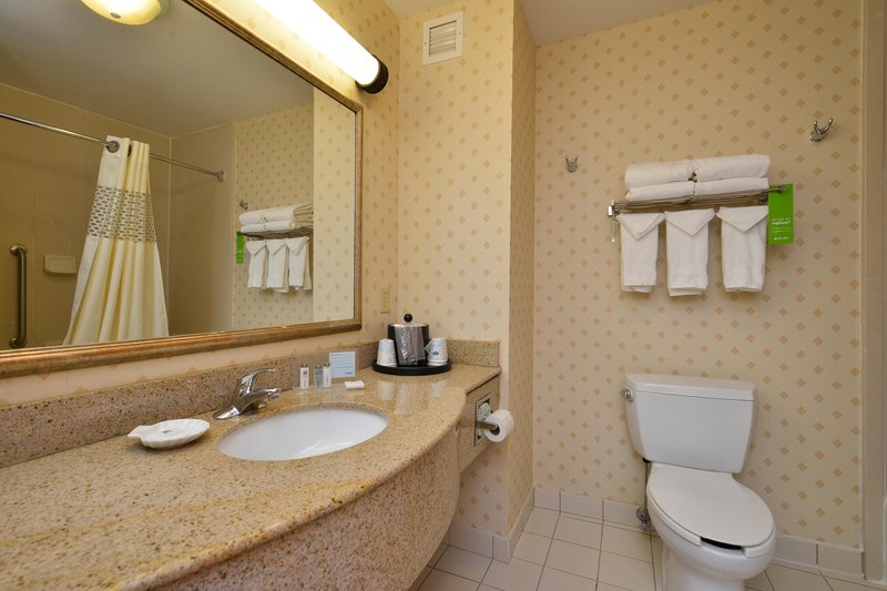Hampton Inn-Cortland - Cortland, NY
