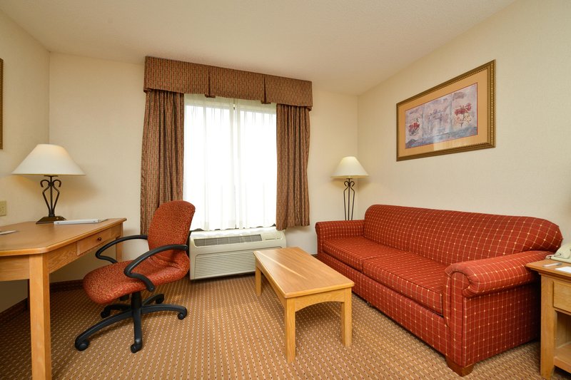 Hampton Inn-Cortland - Cortland, NY
