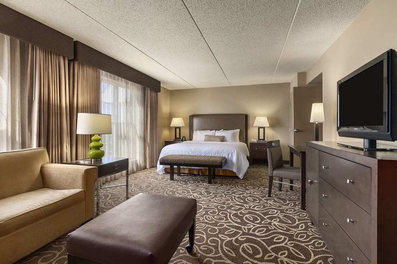 Embassy Suites By Hilton Pittsburgh International Airport - Coraopolis, PA