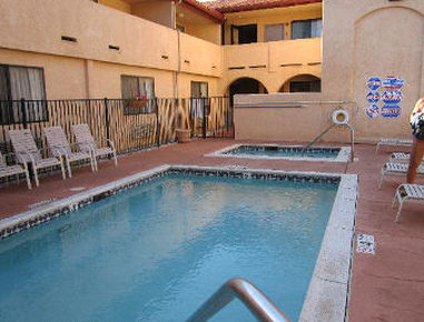 Holiday Inn Express OCEANSIDE - Oceanside, CA