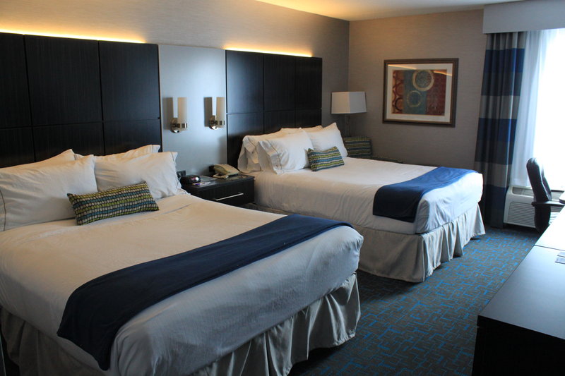 Holiday Inn Express Janesville-I-90 & US Hwy 14 - Janesville, WI