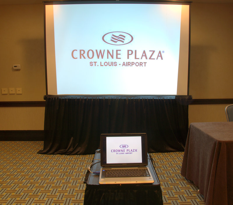 Crowne Plaza ST. LOUIS AIRPORT - Bridgeton, MO