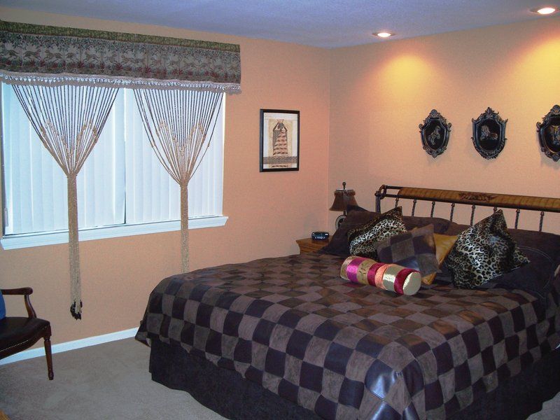 Pointe Royale Clubhouse & Accommodations - Branson, MO