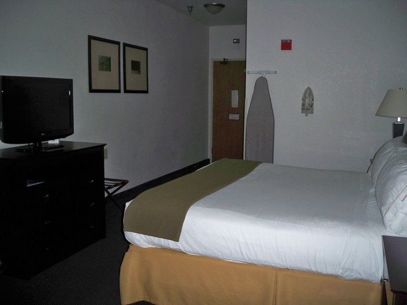 Holiday Inn Express - Rockford, OH