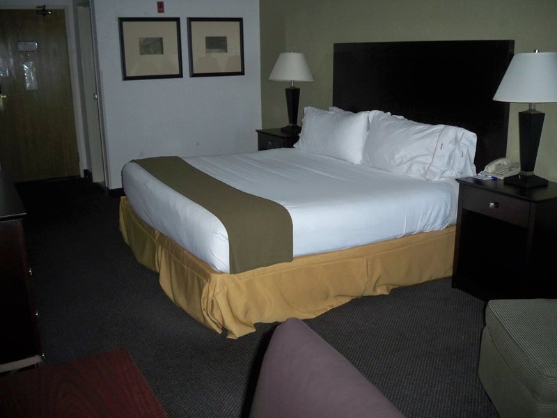 Holiday Inn Express - Rockford, OH