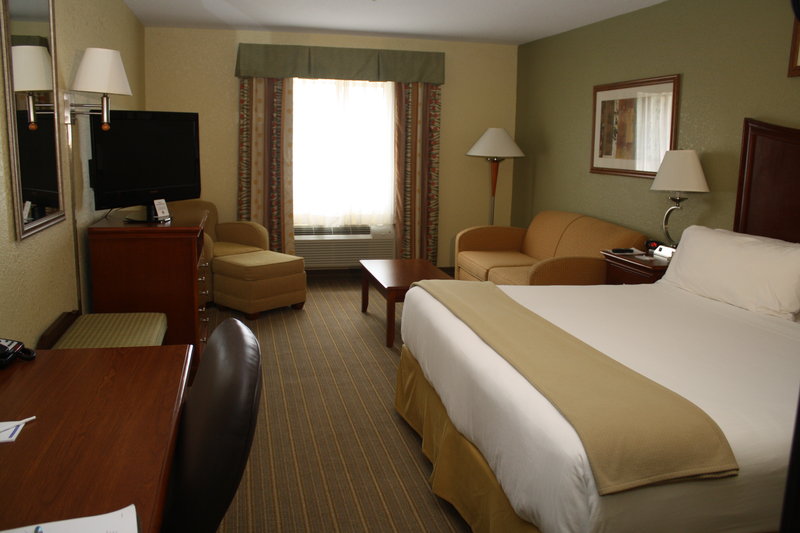 Holiday Inn Express WINFIELD - TEAYS VALLEY - Red House, WV