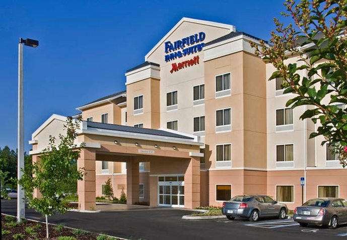 Fairfield Inn & Suites By Marriott Lenox Great Barrington/Berkshires - Great Barrington, MA