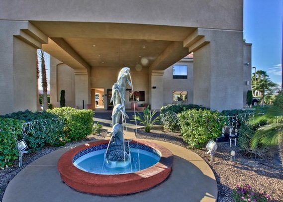 Clarion Inn - Blythe, CA