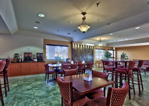 Clarion Inn - Blythe, CA