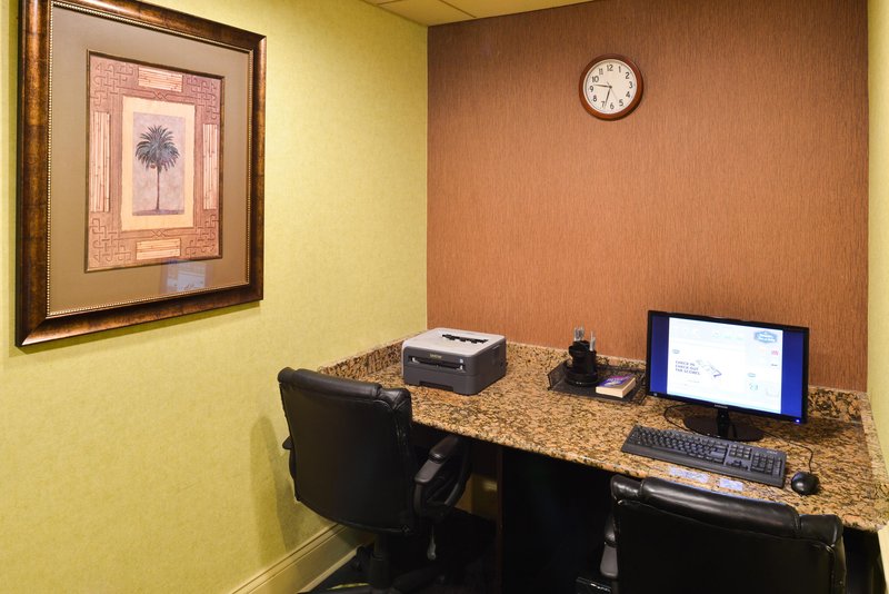 Hampton Inn & Suites-Atlantic Beach - Atlantic Beach, NC