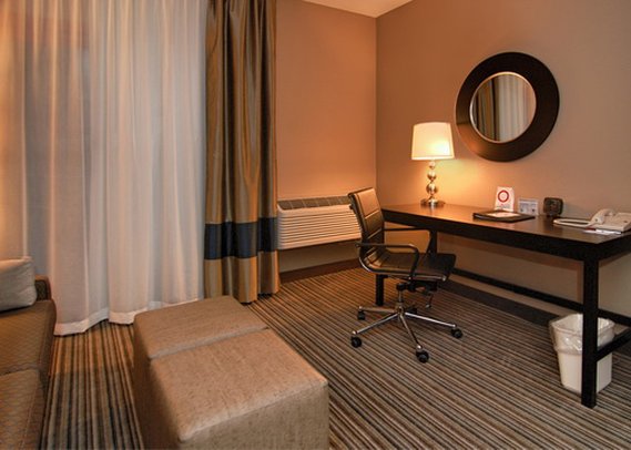 Comfort Suites - Hayward, WI