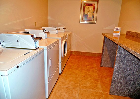 Quality Inn - Evanston, WY