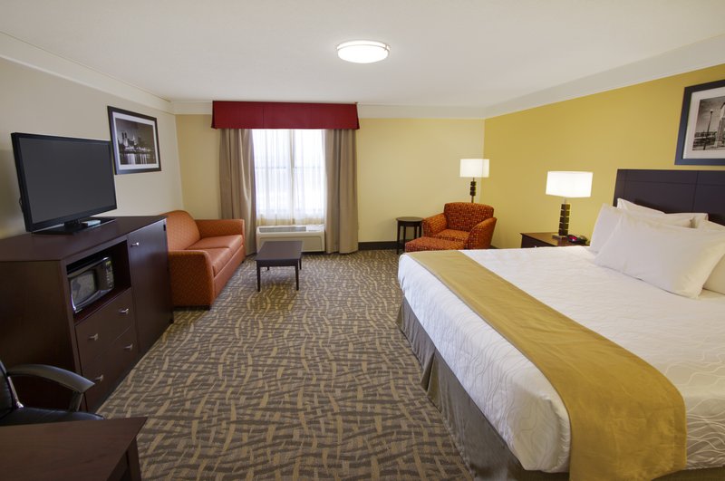 Holiday Inn Express EAST PEORIA - East Peoria, IL