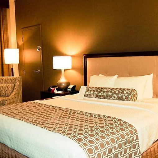 Crowne Plaza CINCINNATI NORTH - Cincinnati, OH