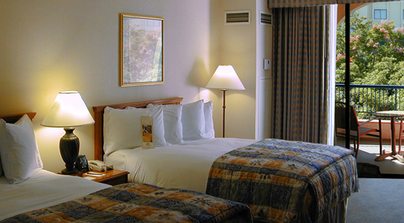 Doubletree By Hilton Hotel Newark-Fremont - Newark, CA