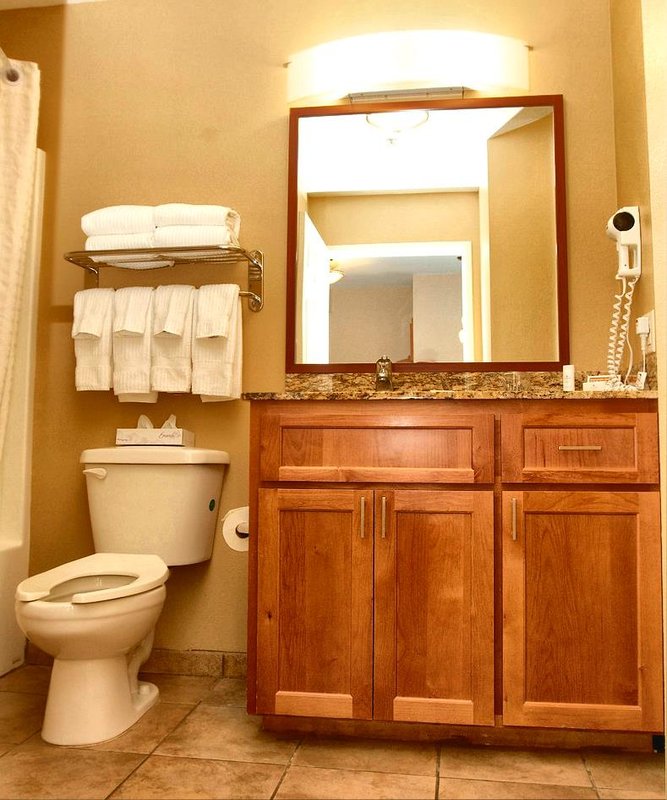 Candlewood Suites SANTA MARIA - Santa Maria, CA