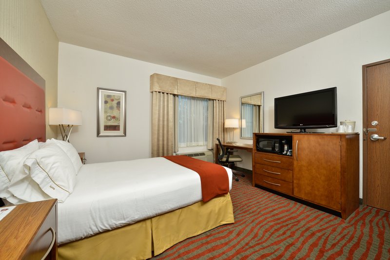 Holiday Inn Express BOSTON-MILFORD - South Lancaster, MA