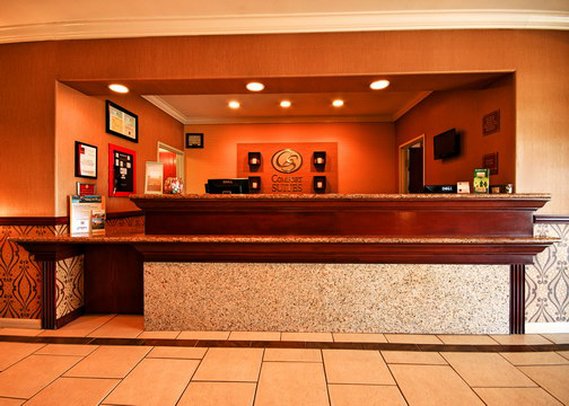 Comfort Suites Near Six Flags Magic Mountain - Stevenson Ranch, CA