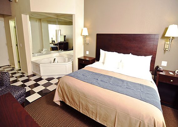 Comfort Inn-Sandusky - Sandusky, OH