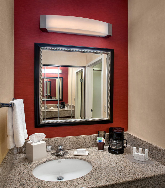 Courtyard By Marriott Mt. Laurel - Mount Laurel, NJ