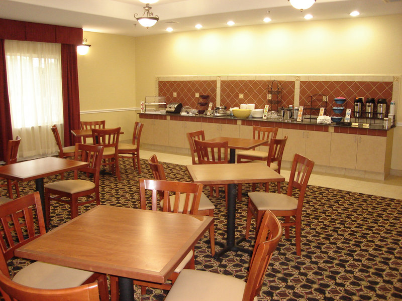 La Quinta Inn & Suites Corsicana - Corsicana, TX