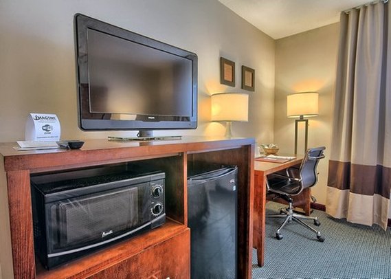 Comfort Inn - Bluffton, OH