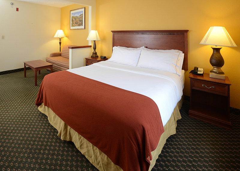Holiday Inn Express MIDDLETOWN - Middletown, OH