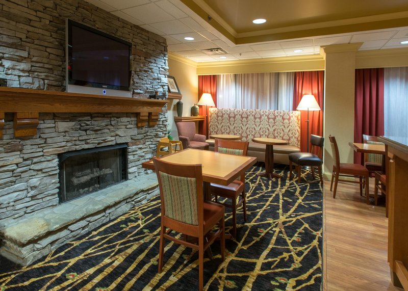 Hampton Inn Charlotte/Matthews - Matthews, NC