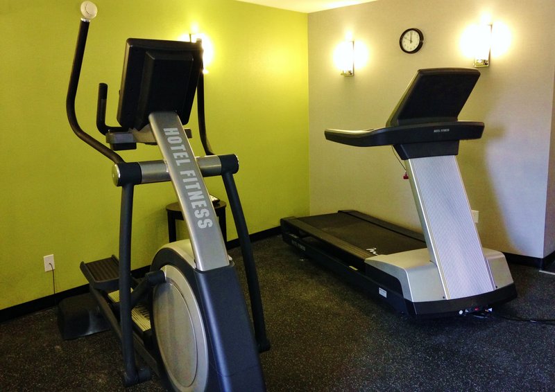 Holiday Inn Express Hotel & Suites Jackson Downtown-Coliseum - Jackson, MS