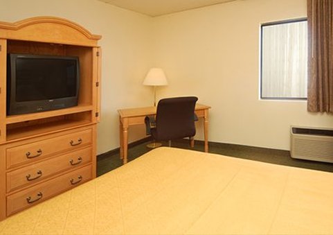 Rodeway Inn - Rawlins, WY