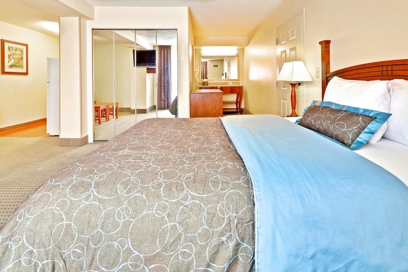 Staybridge Suites MEMPHIS-POPLAR AVE EAST - Memphis, TN