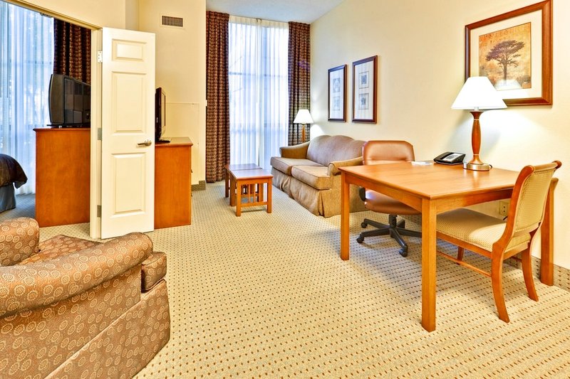 Staybridge Suites MEMPHIS-POPLAR AVE EAST - Memphis, TN
