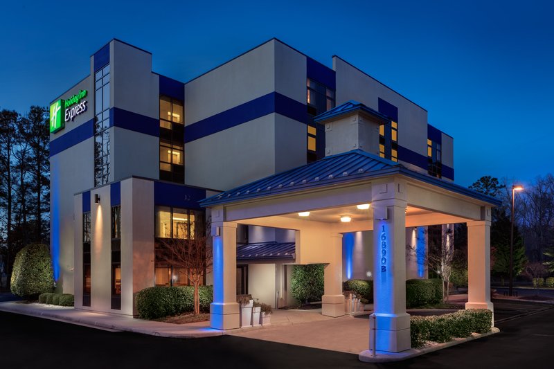 Holiday Inn Express NEWPORT NEWS - Newport News, VA