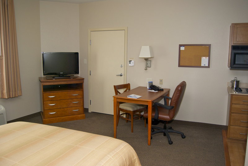 Candlewood Suites ELKHART - Elkhart, IN