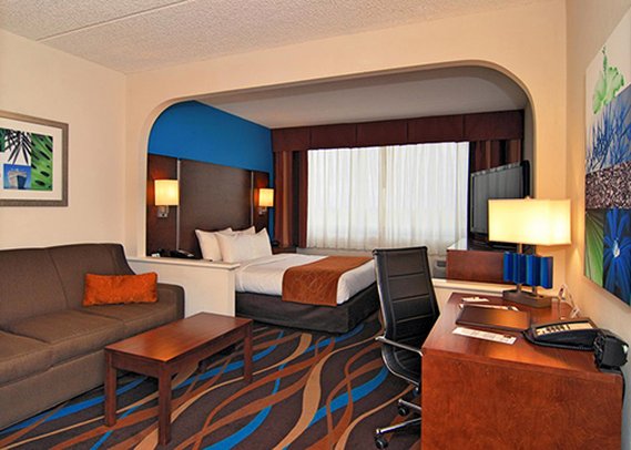 Comfort Suites-Airport - Fort Lauderdale, FL