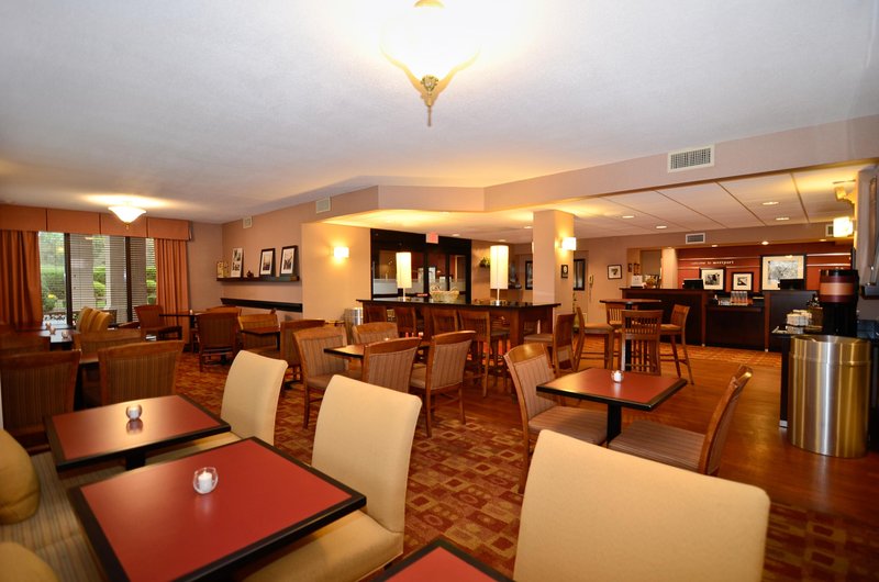 Hampton Inn Fall River/Westport - Westport, MA