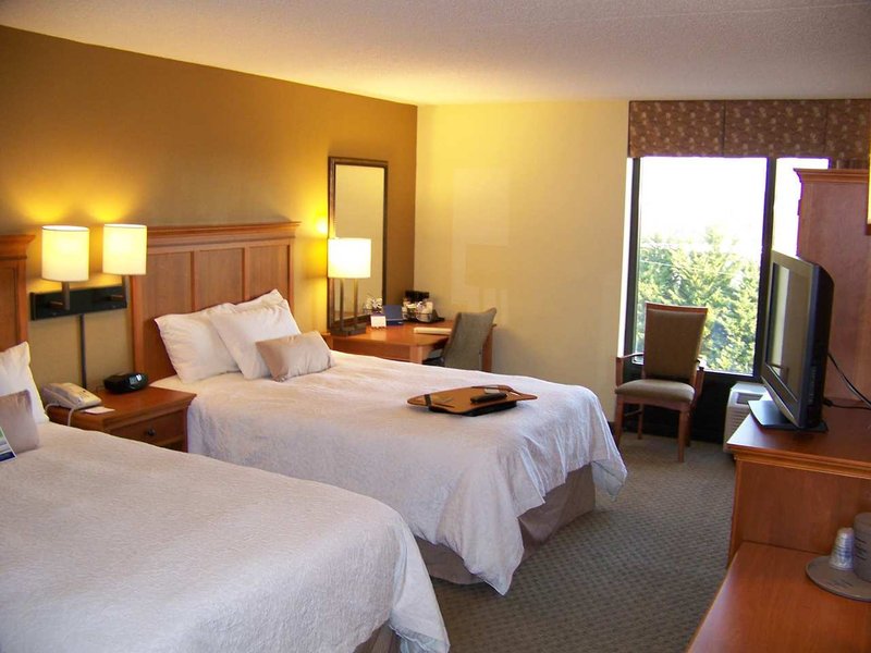 Hampton Inn-Norfolk/Naval Base - Norfolk, VA