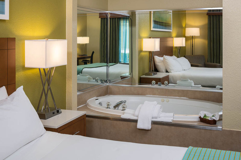 Holiday Inn Express CLERMONT - Clermont, FL