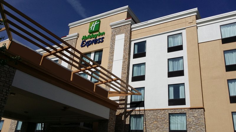 Holiday Inn Express Janesville-I-90 & US Hwy 14 - Janesville, WI